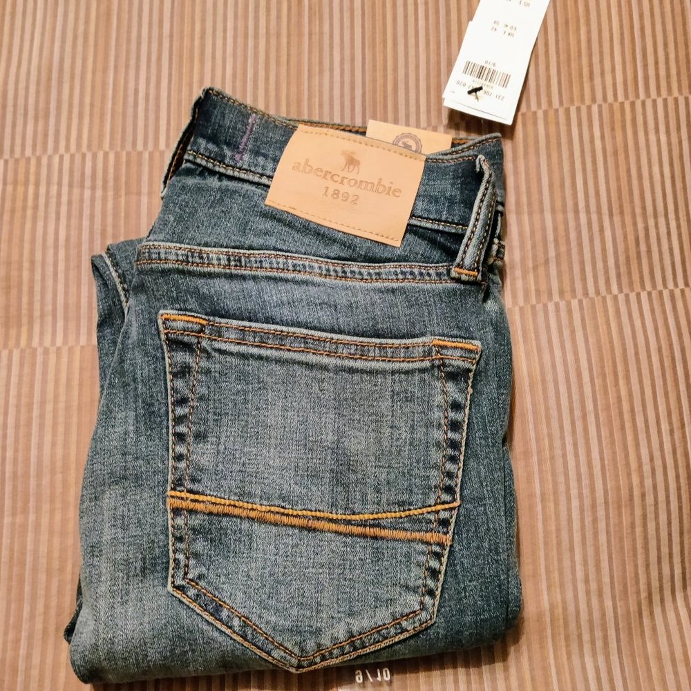 Boys NEW Abercrombie Jeans sz 9-10